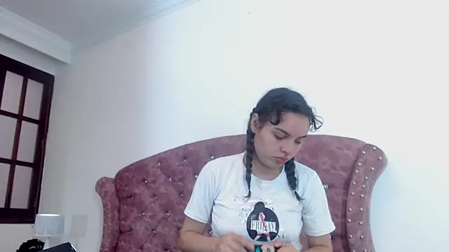Kim Lennon online show from 02-14-25, 11:53