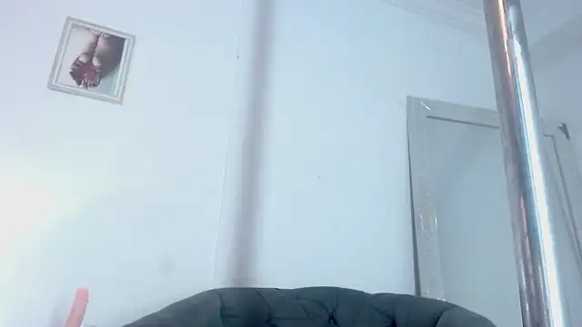 Kim Lennon online show from 02-23-25, 04:46