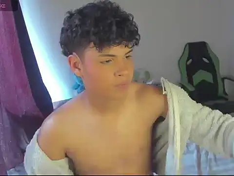 dani angels   online show from 01-20-25, 07:57