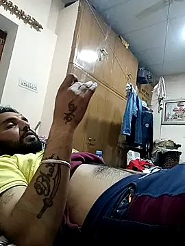 Rajasthani-boy online show from 02-23-25, 03:51