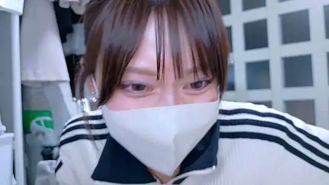 Snapshot of riken_jp chatting on 10-11-25, 02:59 riken jp online show from 10-11-25, 02:59