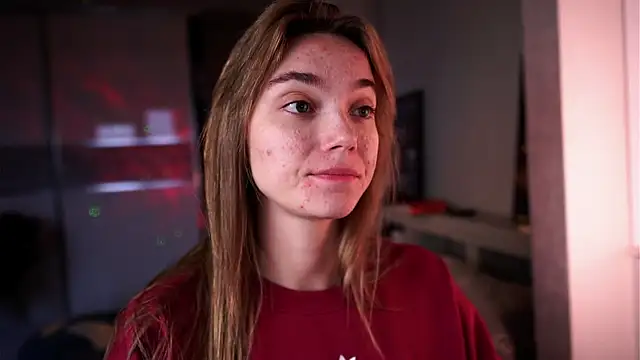 ileanacampbe online show from 10-23-25, 05:07