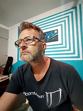 Snapshot of itsmeyes69 chatting on 02-04-25, 08:28 itsmeyes69 online show from 02-04-25, 08:28