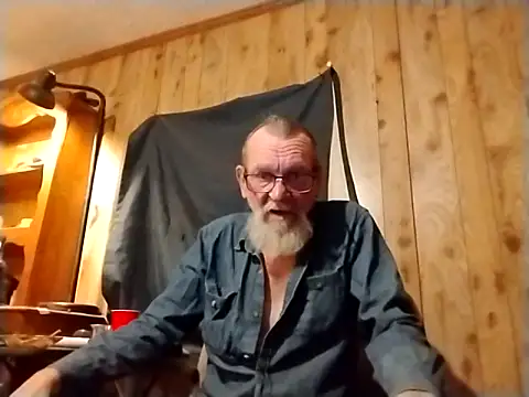 Snapshot of Aldick68 chatting on 02-14-25, 12:09 Aldick68 online show from 02-14-25, 12:09