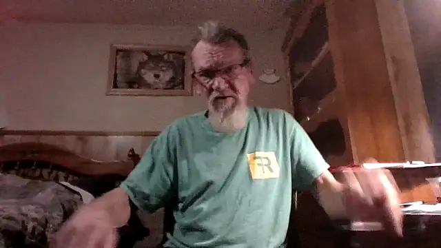 Snapshot of Aldick68 chatting on 02-24-25, 10:58 Aldick68 online show from 02-24-25, 10:58