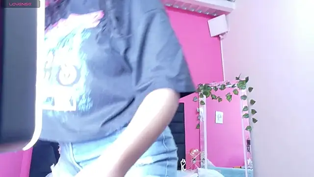 hotiergirl online show from 10-11-25, 06:28