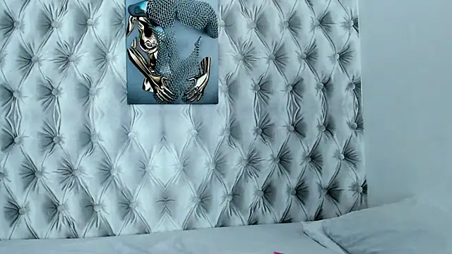 TaniaBellini online show from 03-08-25, 05:59