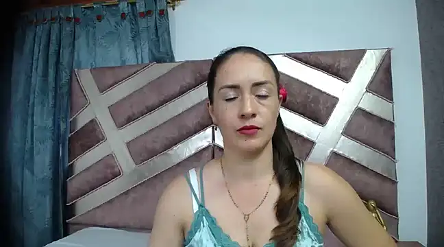 Snapshot of melisamissfx chatting on 01-17-25, 10:34 melisamissfx online show from 01-17-25, 10:34