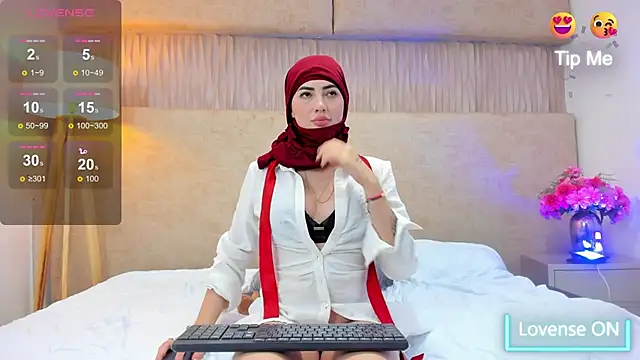 taylorsmiiith  online show from 02-25-25, 10:18