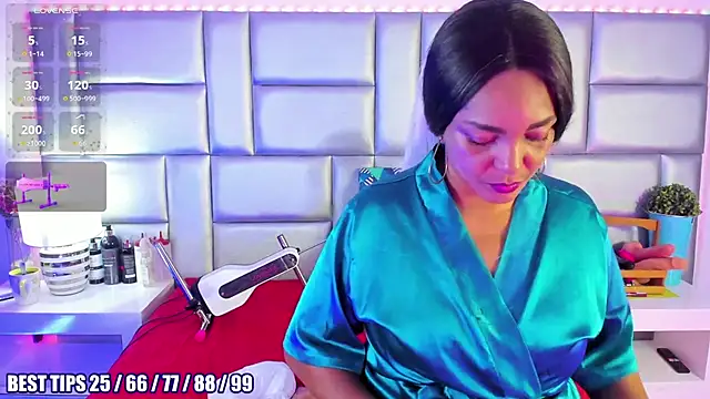 Snapshot of LovelyNickii chatting on 02-27-26, 12:38 LovelyNickii online show from 02-27-26, 12:38