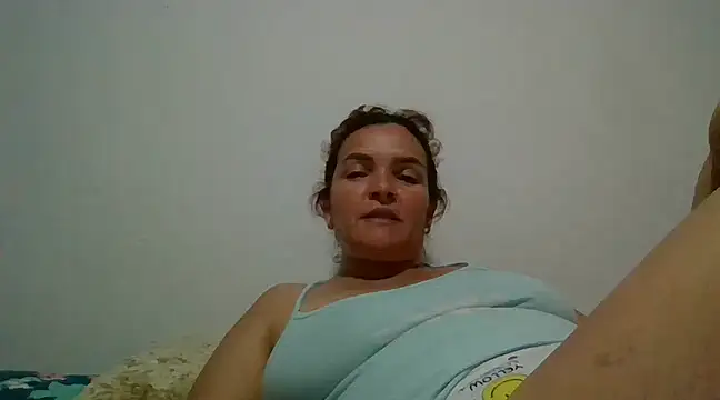 squirtlatinx online show from 02-13-25, 01:40