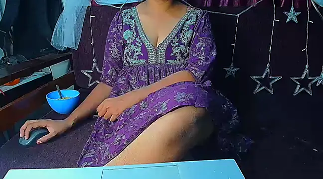 Snapshot of Bengaluru_Kannada_Sexy chatting on 02-12-25, 04:00 Bengaluru Kannada Sexy online show from 02-12-25, 04:00