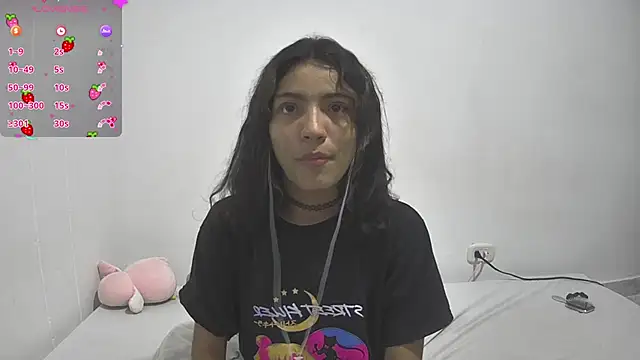 Lovelyamyy online show from 01-14-25, 03:43