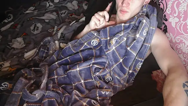 Snapshot of johnny_positive chatting on 02-24-25, 04:26 johnny positive online show from 02-24-25, 04:26