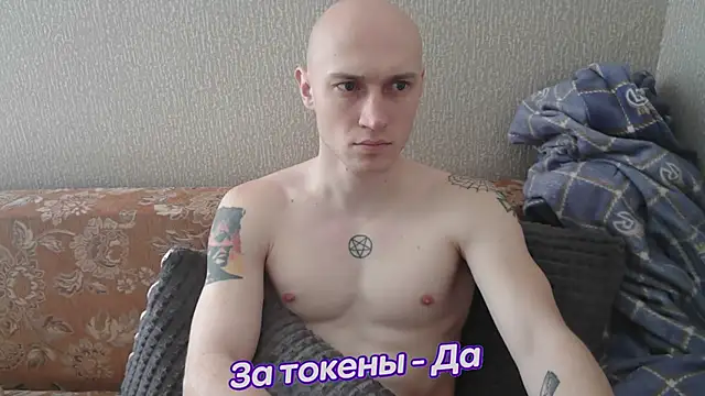 Snapshot of johnny_positive chatting on 03-04-25, 09:29 johnny positive online show from 03-04-25, 09:29