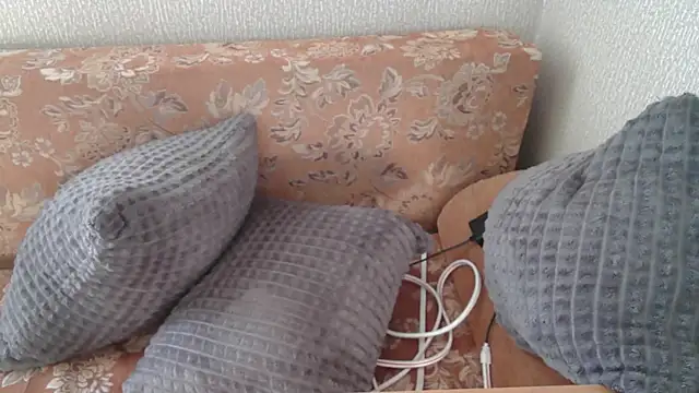 Snapshot of johnny_positive chatting on 03-06-25, 05:03 johnny positive online show from 03-06-25, 05:03