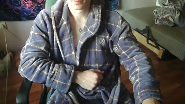 Snapshot of johnny_positive chatting on 09-23-25, 05:21 johnny positive online show from 09-23-25, 05:21