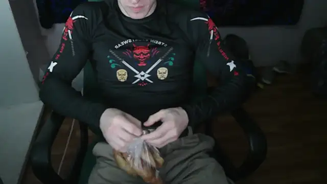 Snapshot of johnny_positive chatting on 09-26-25, 03:49 johnny positive online show from 09-26-25, 03:49