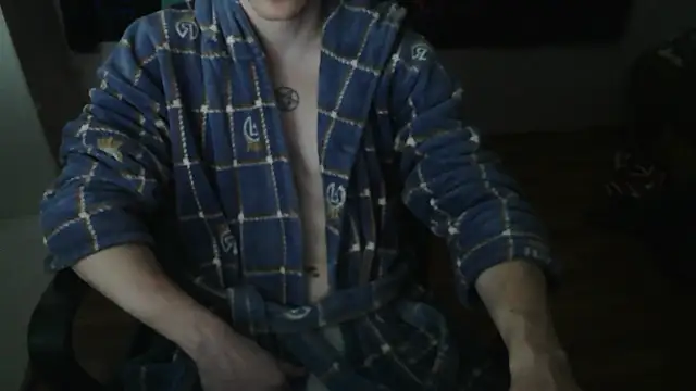 Snapshot of johnny_positive chatting on 09-29-25, 04:12 johnny positive online show from 09-29-25, 04:12