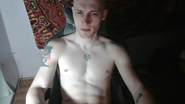 Snapshot of johnny_positive chatting on 10-28-25, 04:09 johnny positive online show from 10-28-25, 04:09