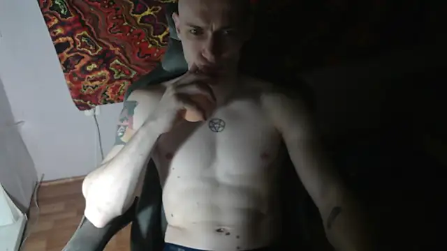 Snapshot of johnny_positive chatting on 11-06-25, 03:46 johnny positive online show from 11-06-25, 03:46