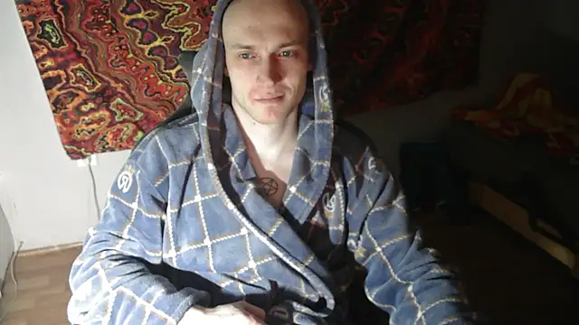 Snapshot of johnny_positive chatting on 11-10-25, 06:07 johnny positive online show from 11-10-25, 06:07