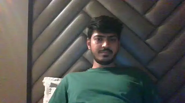 cute modell online show from 03-21-25, 07:46