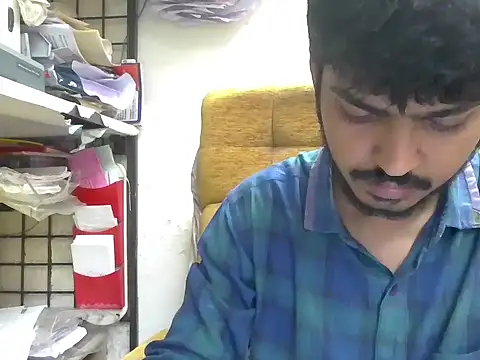 cute modell online show from 09-09-25, 12:59