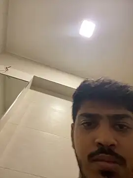 cute modell online show from 10-17-25, 04:42