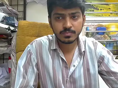 cute modell online show from 11-07-25, 12:05