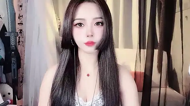 Snapshot of ying-love520 chatting on 11-20-25, 03:50 ying-love520 online show from 11-20-25, 03:50