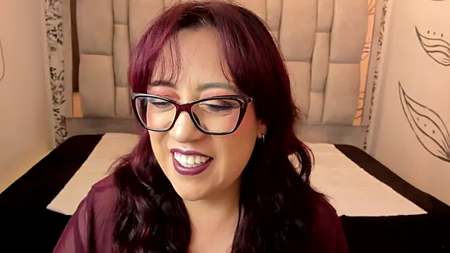 Snapshot of Victoria_Adamns chatting on 11-08-25, 12:27 Victoria Adamns online show from 11-08-25, 12:27