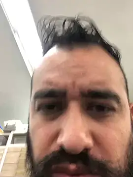 leonardohot1987 online show from 02-06-25, 04:25