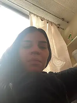Snapshot of Anddyy__ chatting on 02-11-25, 04:46 Anddyy online show from 02-11-25, 04:46
