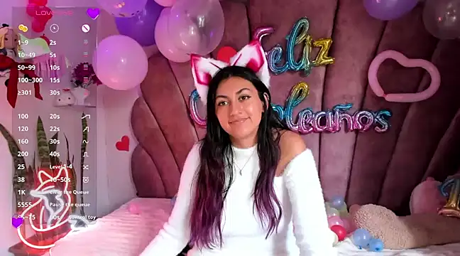 sweetfoxy 17 online show from 02-18-25, 06:58