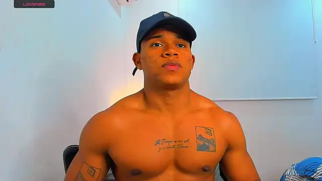 maxsteel177 online show from 03-14-25, 11:32