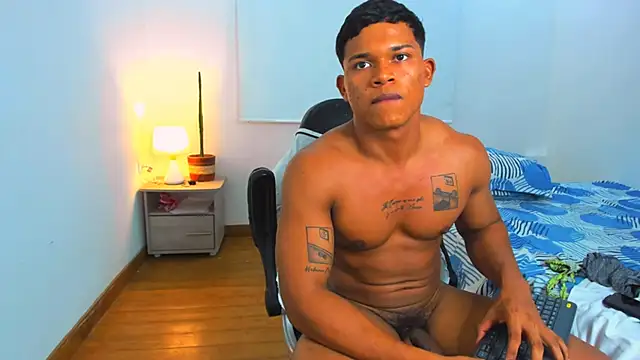 maxsteel177 online show from 03-23-25, 02:26