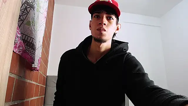 Alejandro bigdick x online show from 02-01-25, 06:00