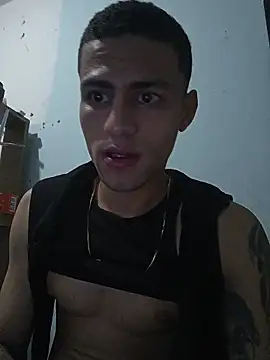 Snapshot of dany_hardy chatting on 11-19-25, 03:06 dany hardy online show from 11-19-25, 03:06