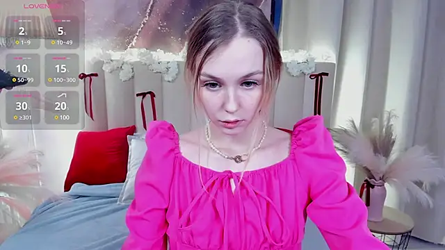 Molly Pink  online show from 03-21-25, 12:17