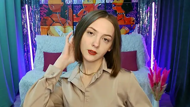 Snapshot of JesssWalker chatting on 02-08-25, 09:15 JesssWalker online show from 02-08-25, 09:15