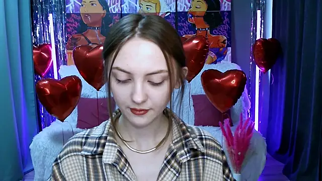 Snapshot of JesssWalker chatting on 02-21-25, 06:51 JesssWalker online show from 02-21-25, 06:51