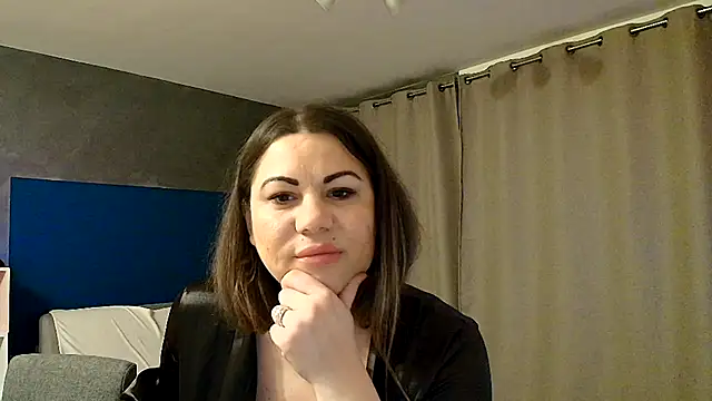 VixenVibesX online show from 01-30-25, 04:02