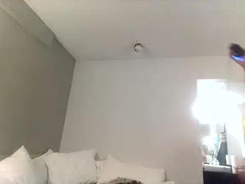 Snapshot of AQuickPhyx chatting on 02-20-25, 01:57 AQuickPhyx online show from 02-20-25, 01:57