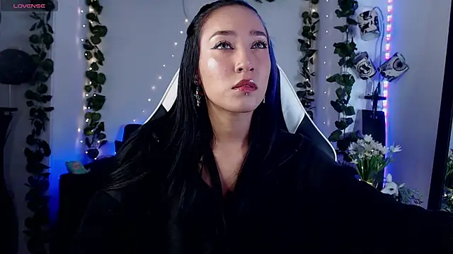victoria ricci a online show from 10-07-25, 03:36
