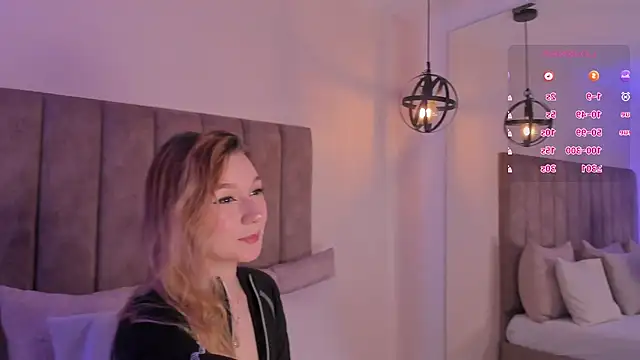 shatall rouge online show from 10-31-25, 04:57