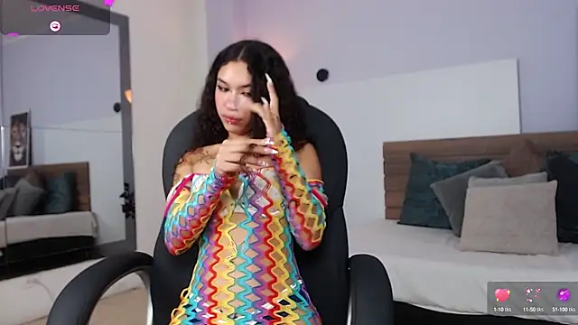 ilitzy cardona online show from 10-15-25, 10:54