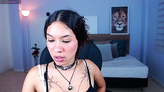 ilitzy cardona online show from 10-21-25, 02:23