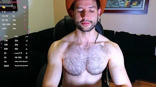 Snapshot of hairyncuteass chatting on 10-11-25, 01:16 hairyncuteass online show from 10-11-25, 01:16