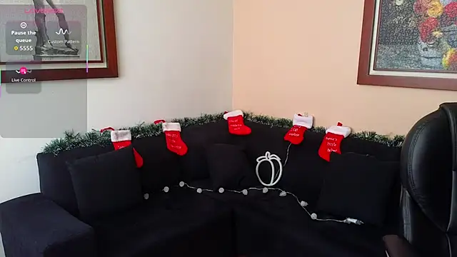 Snapshot of hairyncuteass chatting on 11-12-25, 12:38 hairyncuteass online show from 11-12-25, 12:38